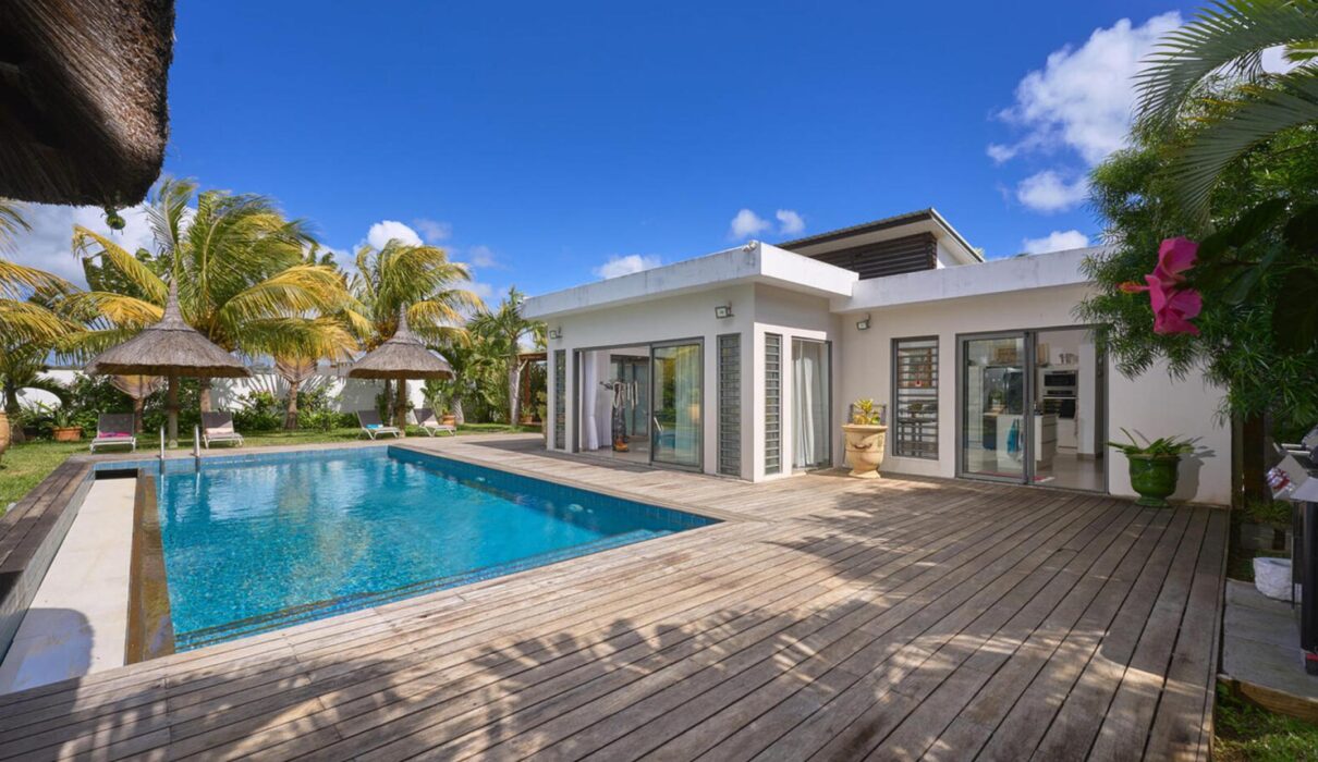 villa à vendre à Grand Baie, île Maurice, résidence sécurisée avec piscine